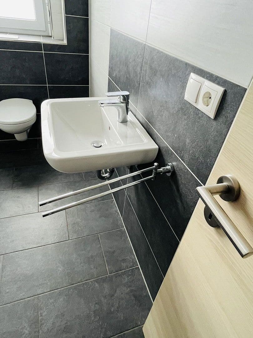 Prenájom bytu 3-izbový 99 m², Buchenstrasse 25 a, Andernach, Porýnie-Falcko Prenájom bytu 3-izbový 99 m², Buchenstrasse 25 a, Andernach, Porýnie-Falcko