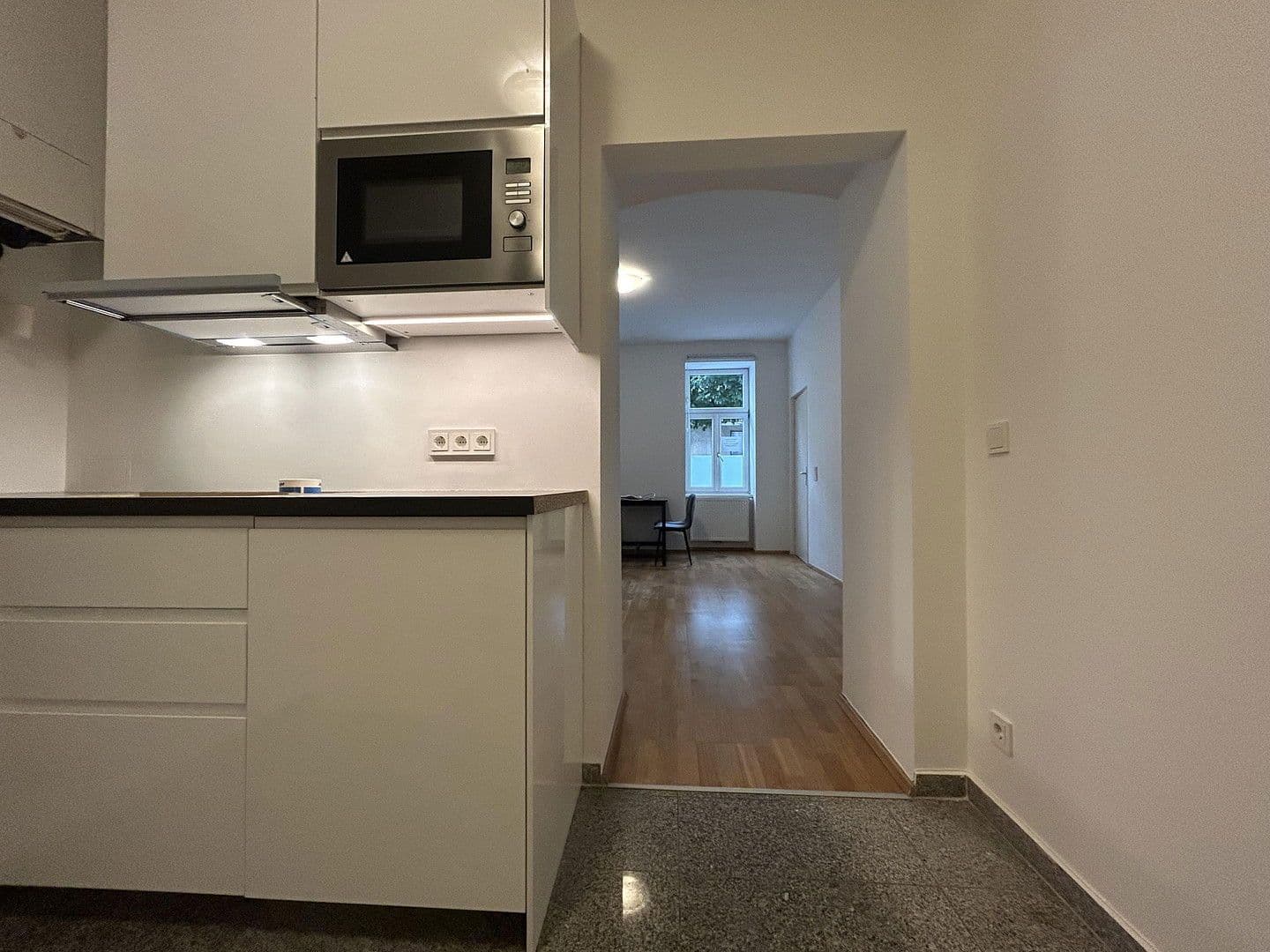 Prenájom bytu 1-izbový 34 m², Brehmstraße 4, Wien, Viedeň Prenájom bytu 1-izbový 34 m², Brehmstraße 4, Wien, Viedeň