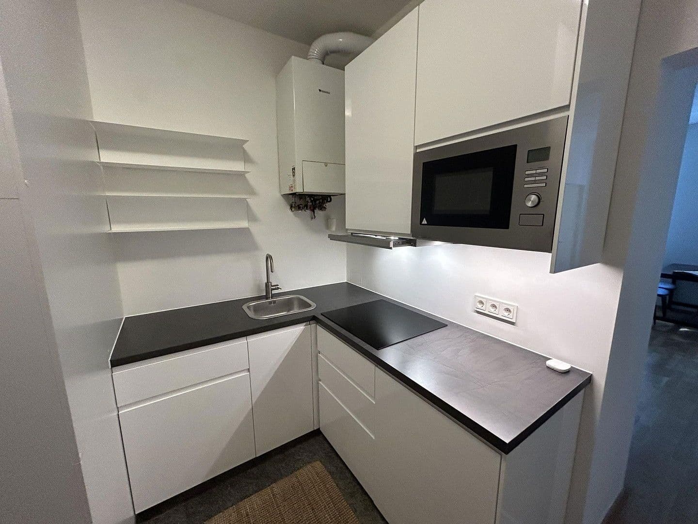 Prenájom bytu 1-izbový 34 m², Brehmstraße 4, Wien, Viedeň Prenájom bytu 1-izbový 34 m², Brehmstraße 4, Wien, Viedeň