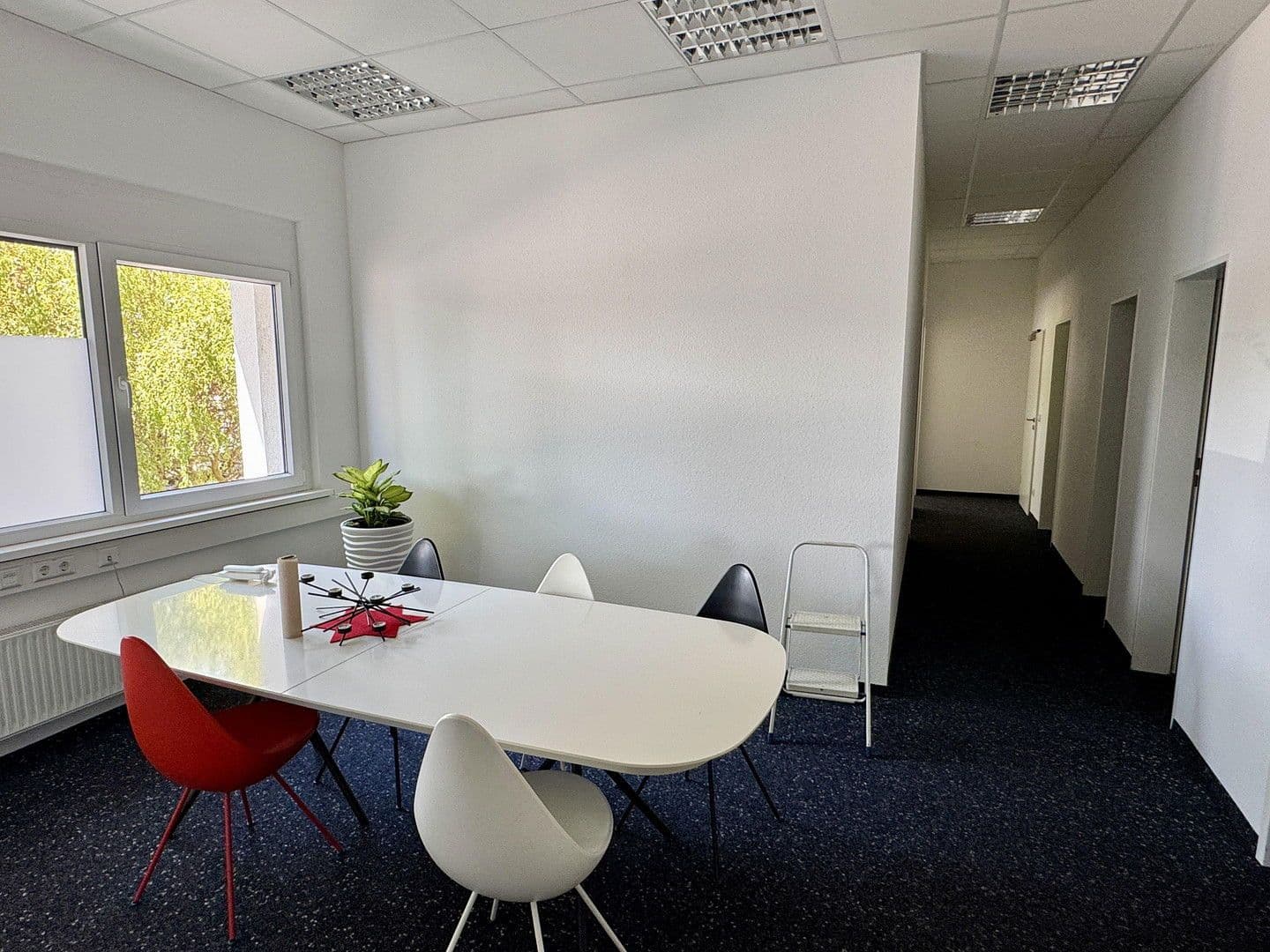 Prenájom kancelárie 93 m², Eisentalstr. 11, Waiblingen, Bádensko-Wurttembersko Prenájom kancelárie 93 m², Eisentalstr. 11, Waiblingen, Bádensko-Wurttembersko