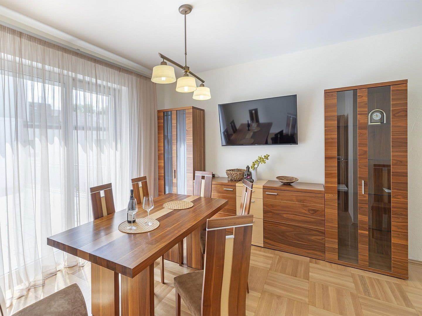 Predaj domu 282 m², pozemek 504 m², Bad Homburg vor der Höhe, Hesensko Predaj domu 282 m², pozemek 504 m², Bad Homburg vor der Höhe, Hesensko