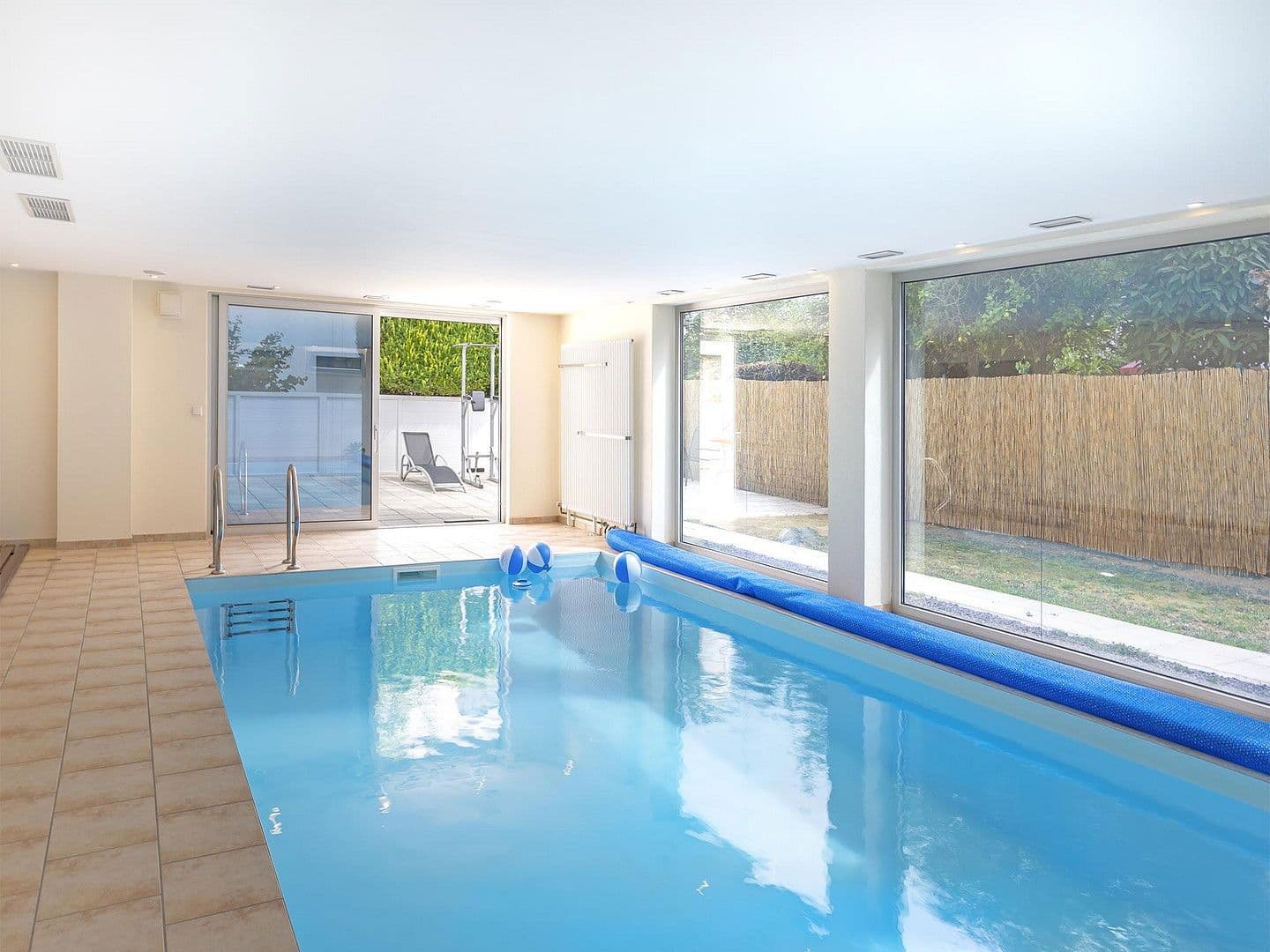 Predaj domu 282 m², pozemek 504 m², Bad Homburg vor der Höhe, Hesensko Predaj domu 282 m², pozemek 504 m², Bad Homburg vor der Höhe, Hesensko