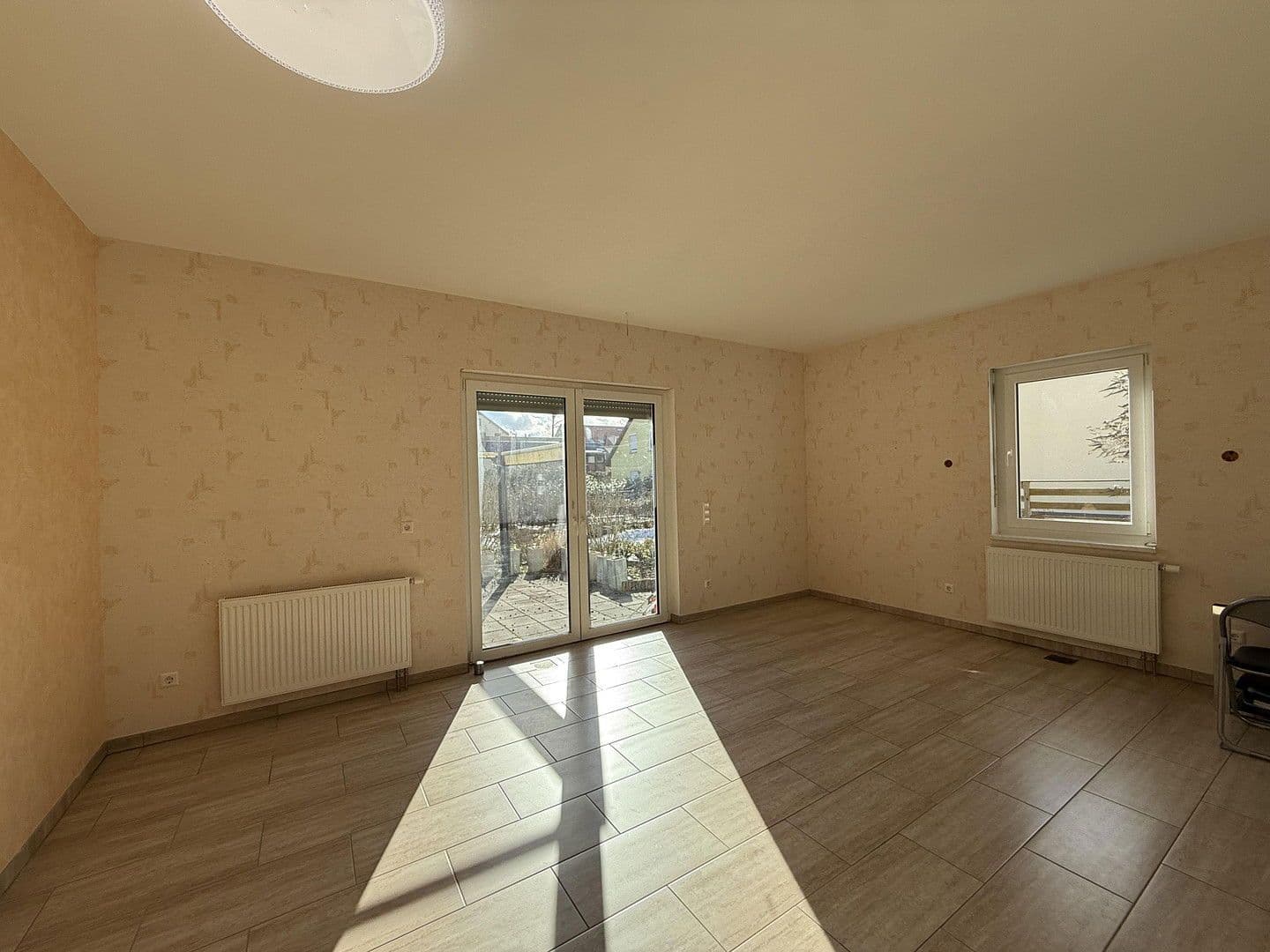 Predaj domu 109 m², pozemek 400 m², Beelitz, Brandenbursko Predaj domu 109 m², pozemek 400 m², Beelitz, Brandenbursko