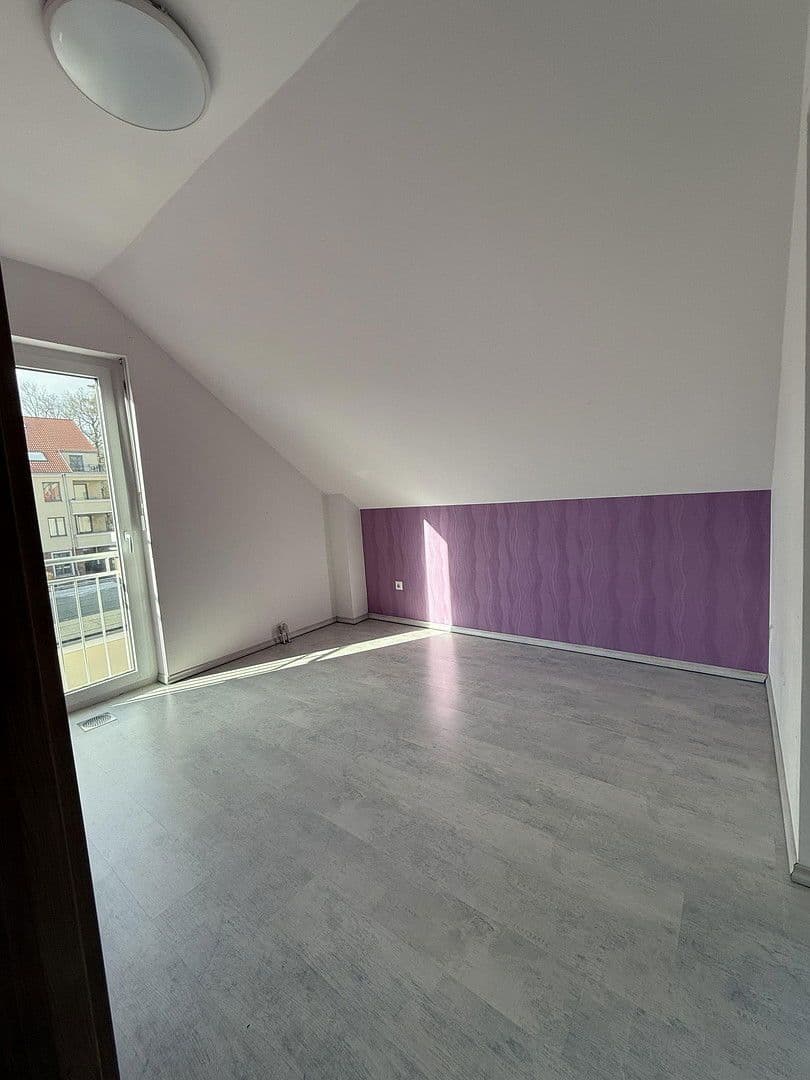 Predaj domu 109 m², pozemek 400 m², Beelitz, Brandenbursko Predaj domu 109 m², pozemek 400 m², Beelitz, Brandenbursko