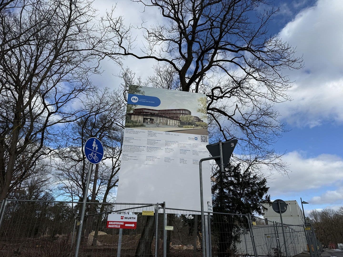 Predaj domu 109 m², pozemek 400 m², Beelitz, Brandenbursko Predaj domu 109 m², pozemek 400 m², Beelitz, Brandenbursko