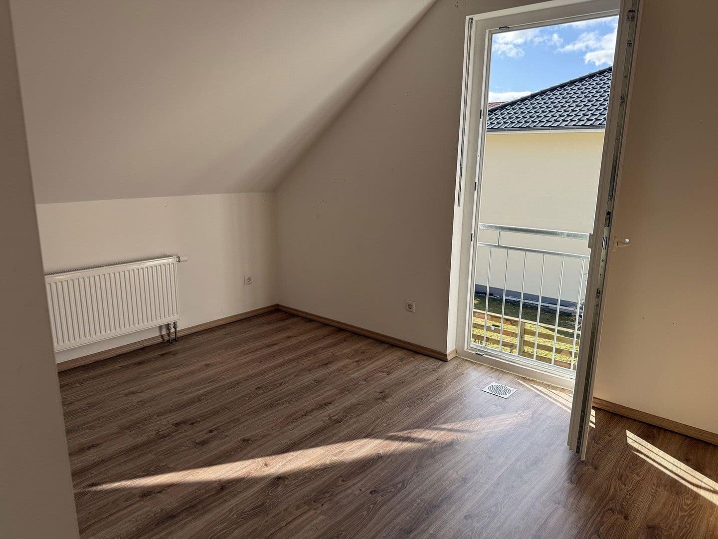 Predaj domu 109 m², pozemek 400 m², Beelitz, Brandenbursko Predaj domu 109 m², pozemek 400 m², Beelitz, Brandenbursko