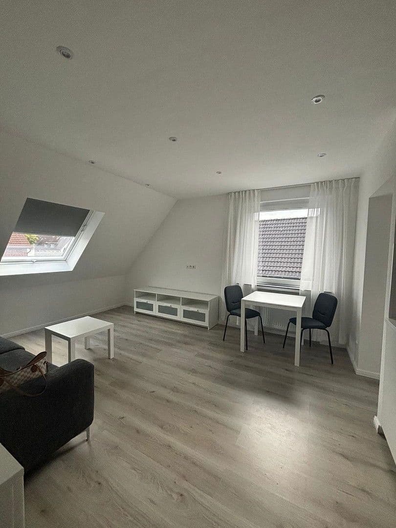 Prenájom bytu 2-izbový 36 m², Gerther Str. 6, Castrop-Rauxel, Severné Porýnie - Westfálsko Prenájom bytu 2-izbový 36 m², Gerther Str. 6, Castrop-Rauxel, Severné Porýnie - Westfálsko