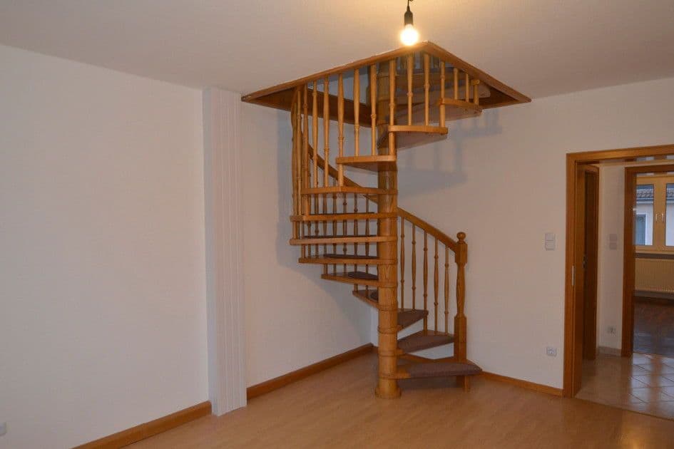 Predaj bytu 5-izbový 124 m², Brandenburgstr. 16, Wuppertal, Severné Porýnie - Westfálsko Predaj bytu 5-izbový 124 m², Brandenburgstr. 16, Wuppertal, Severné Porýnie - Westfálsko