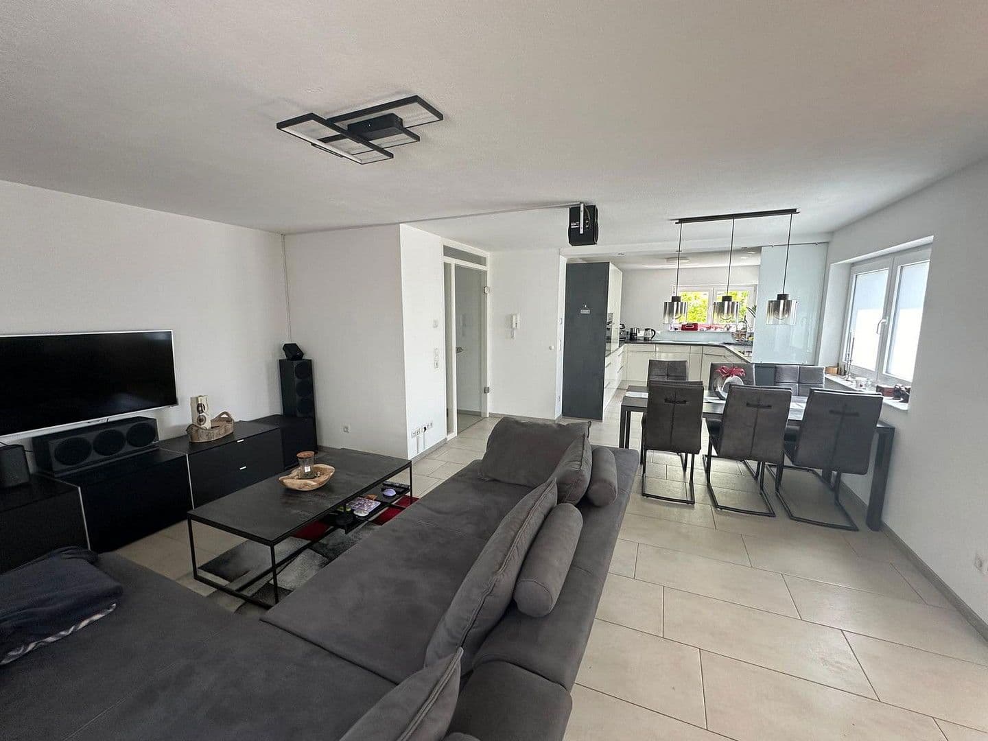 Predaj bytu 4-izbový 101 m², Uhldingen-Mühlhofen, Bádensko-Wurttembersko Predaj bytu 4-izbový 101 m², Uhldingen-Mühlhofen, Bádensko-Wurttembersko