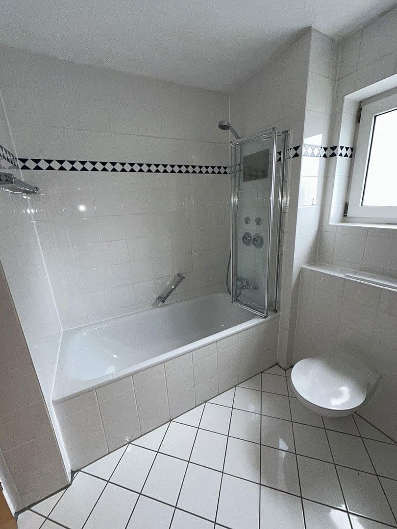 Prenájom bytu 3-izbový 66 m², Francisco-de-Goya-Straße 7, Künzelsau, Bádensko-Wurttembersko Prenájom bytu 3-izbový 66 m², Francisco-de-Goya-Straße 7, Künzelsau, Bádensko-Wurttembersko