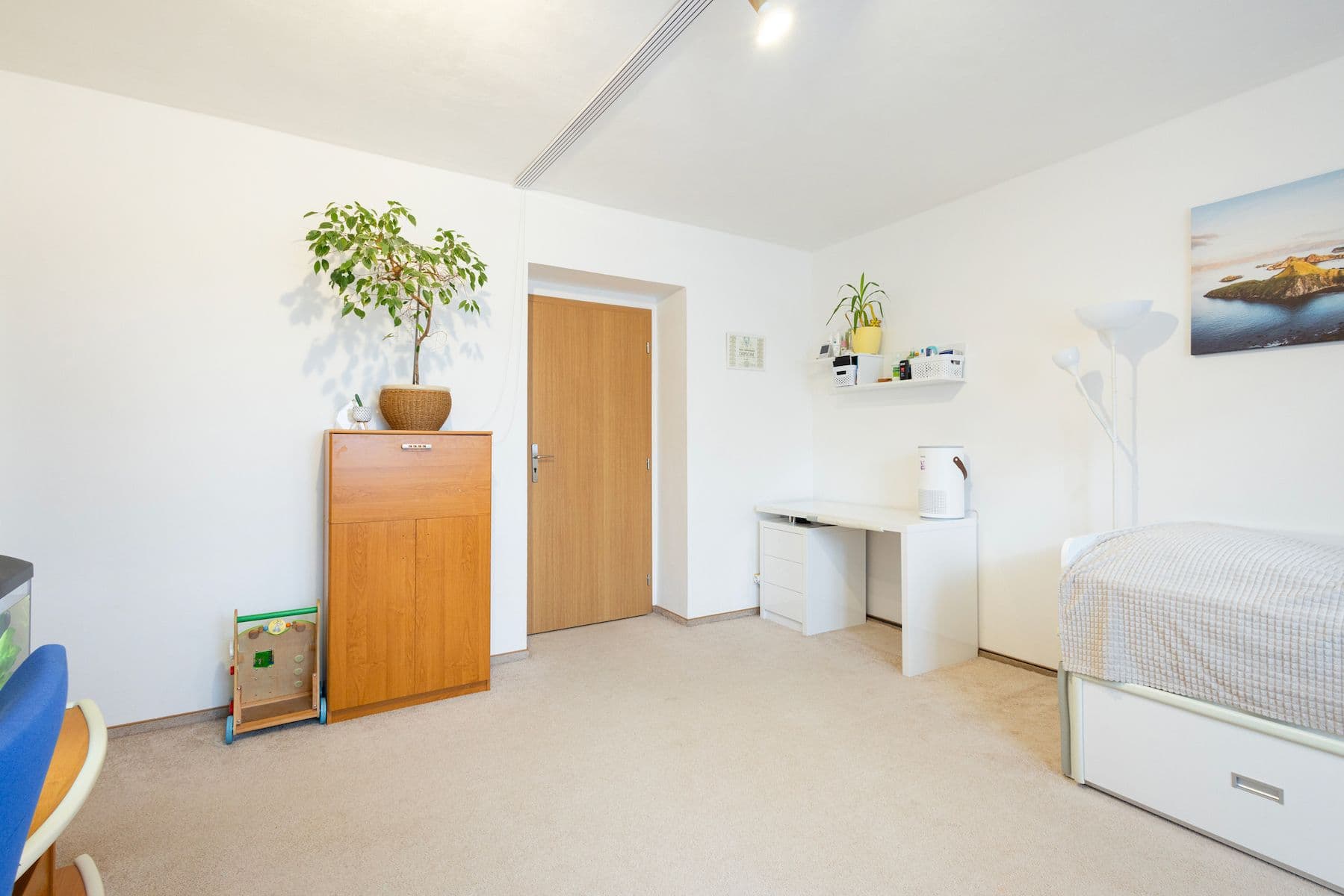 Predaj bytu 3-izbový 72 m², U Školky, , Praha Predaj bytu 3-izbový 72 m², U Školky, , Praha