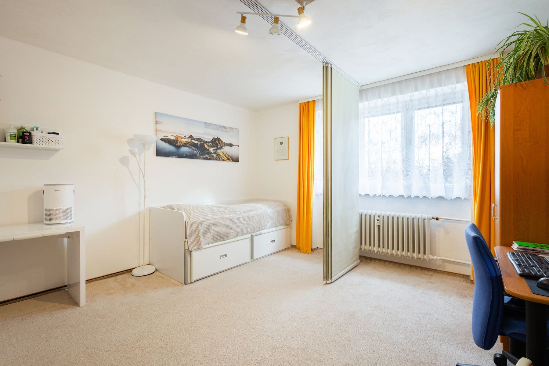 Predaj bytu 3-izbový 72 m², U Školky, , Praha Predaj bytu 3-izbový 72 m², U Školky, , Praha