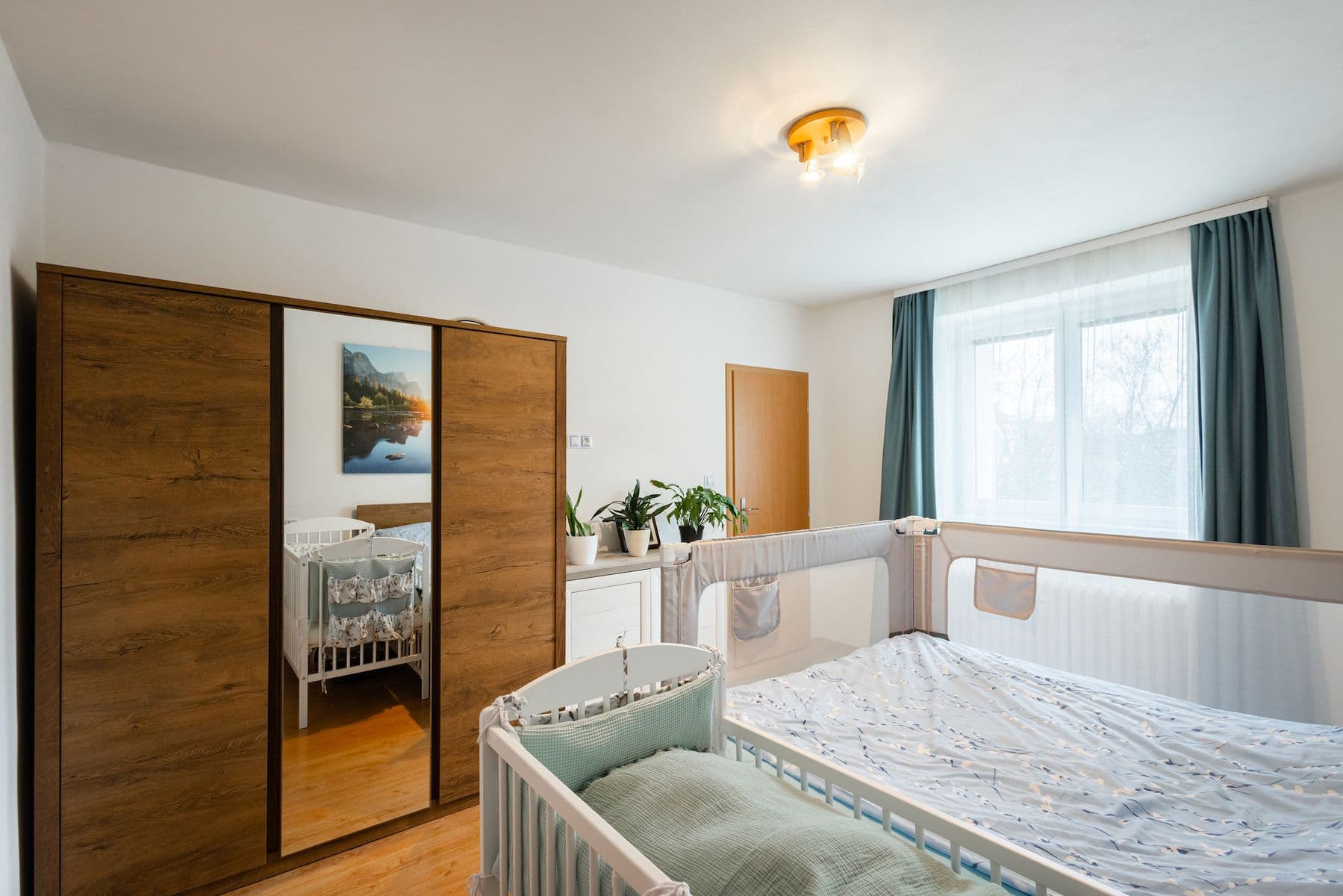 Predaj bytu 3-izbový 72 m², U Školky, , Praha Predaj bytu 3-izbový 72 m², U Školky, , Praha