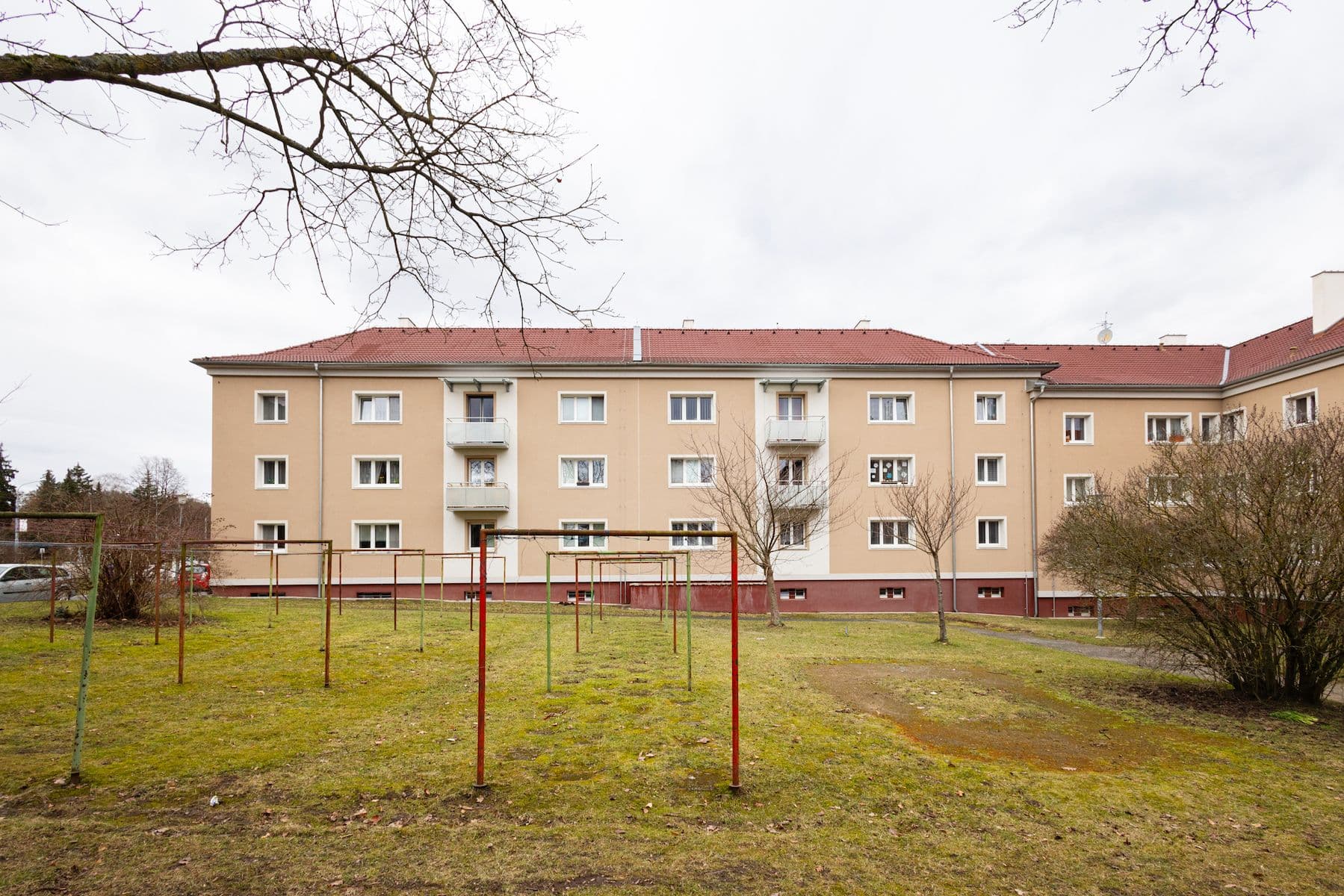 Predaj bytu 3-izbový 72 m², U Školky, , Praha Predaj bytu 3-izbový 72 m², U Školky, , Praha