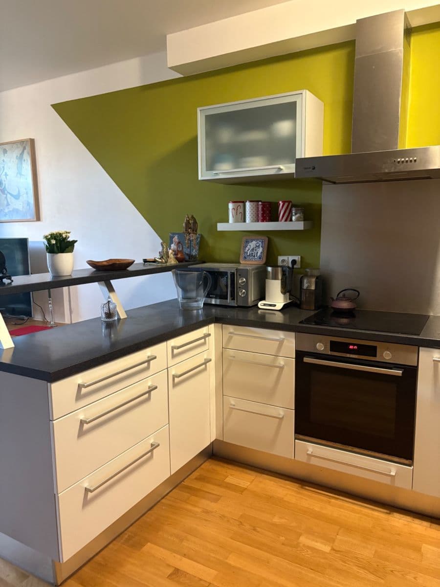 Prenájom bytu 1-izbový 47 m², Litoměřická, Praha, Praha Prenájom bytu 1-izbový 47 m², Litoměřická, Praha, Praha