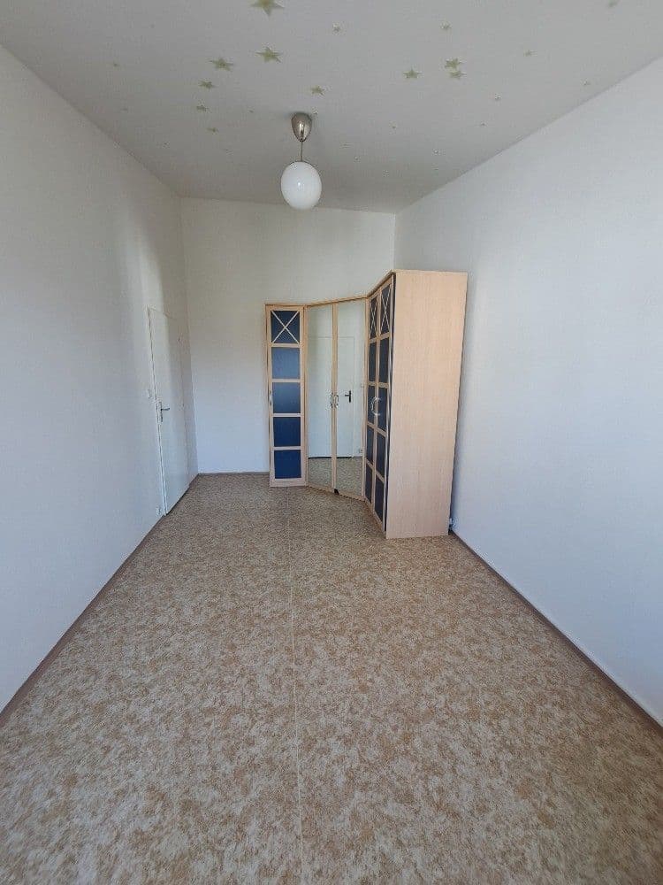 Prenájom bytu 2-izbový 70 m², Prokopa Velikého, Úvaly, Středočeský kraj Prenájom bytu 2-izbový 70 m², Prokopa Velikého, Úvaly, Středočeský kraj