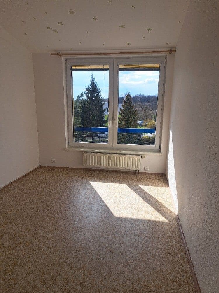 Prenájom bytu 2-izbový 70 m², Prokopa Velikého, Úvaly, Středočeský kraj Prenájom bytu 2-izbový 70 m², Prokopa Velikého, Úvaly, Středočeský kraj