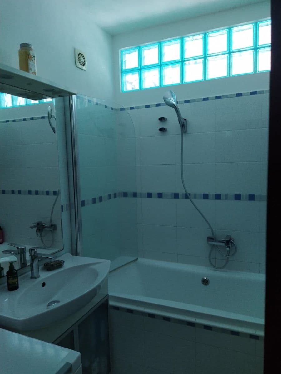 Prenájom bytu 2-izbový 66 m², Komenského nám., Litomyšl, Pardubický kraj Prenájom bytu 2-izbový 66 m², Komenského nám., Litomyšl, Pardubický kraj