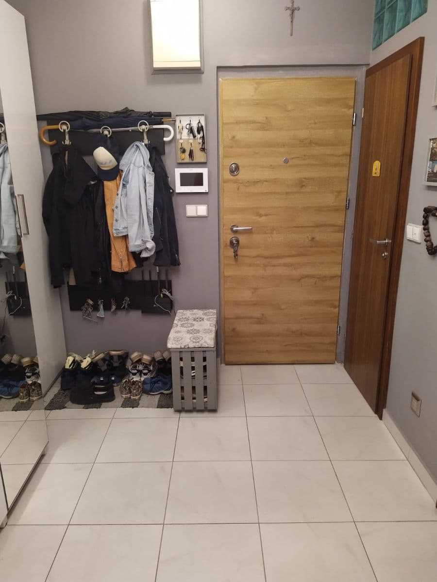 Prenájom bytu 2-izbový 66 m², Komenského nám., Litomyšl, Pardubický kraj Prenájom bytu 2-izbový 66 m², Komenského nám., Litomyšl, Pardubický kraj