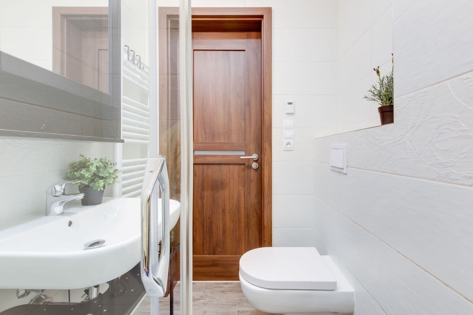 Prenájom bytu 3-izbový 75 m², Oldřichova, Praha, Praha Prenájom bytu 3-izbový 75 m², Oldřichova, Praha, Praha