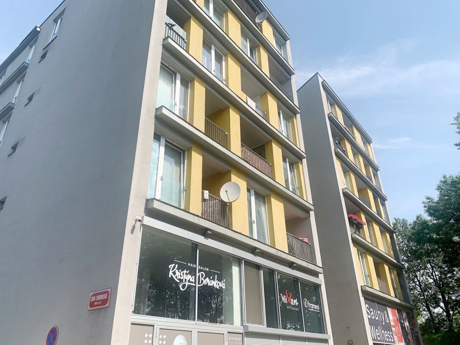 Prenájom bytu 1-izbový 38 m², Zubrnická, Praha, Praha Prenájom bytu 1-izbový 38 m², Zubrnická, Praha, Praha