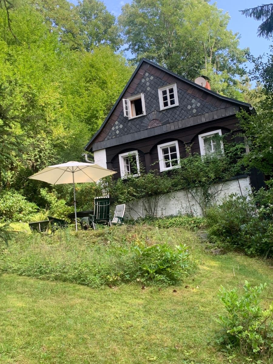 Predaj rekreačného objektu 130 m², pozemek 3.000 m², Staré Křečany, Ústecký kraj Predaj rekreačného objektu 130 m², pozemek 3.000 m², Staré Křečany, Ústecký kraj