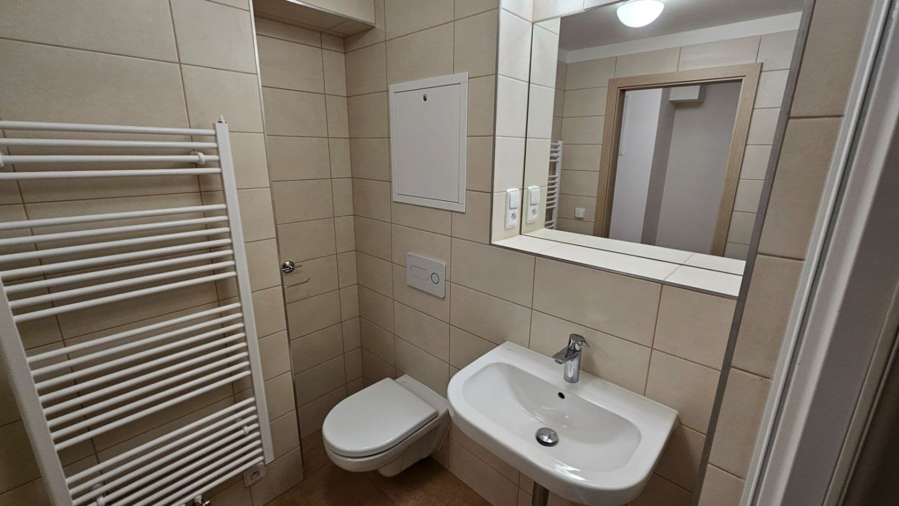 Prenájom bytu 2-izbový 62 m², Sinkulova, Praha, Praha Prenájom bytu 2-izbový 62 m², Sinkulova, Praha, Praha