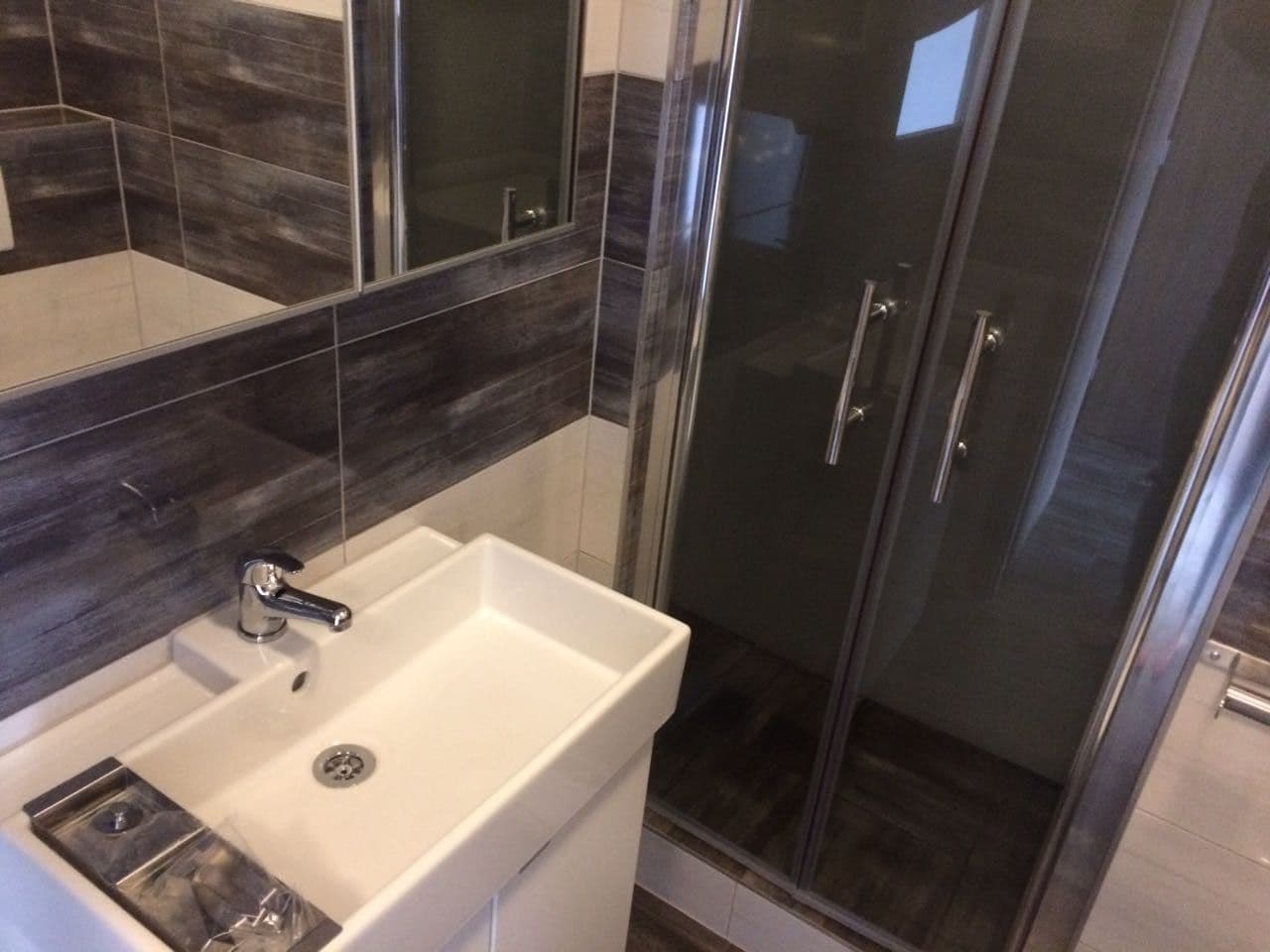 Prenájom bytu 1-izbový 38 m², Dobevská, Praha, Praha Prenájom bytu 1-izbový 38 m², Dobevská, Praha, Praha