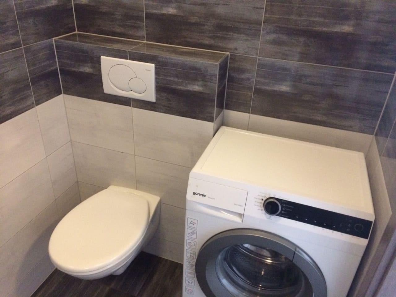 Prenájom bytu 1-izbový 38 m², Dobevská, Praha, Praha Prenájom bytu 1-izbový 38 m², Dobevská, Praha, Praha