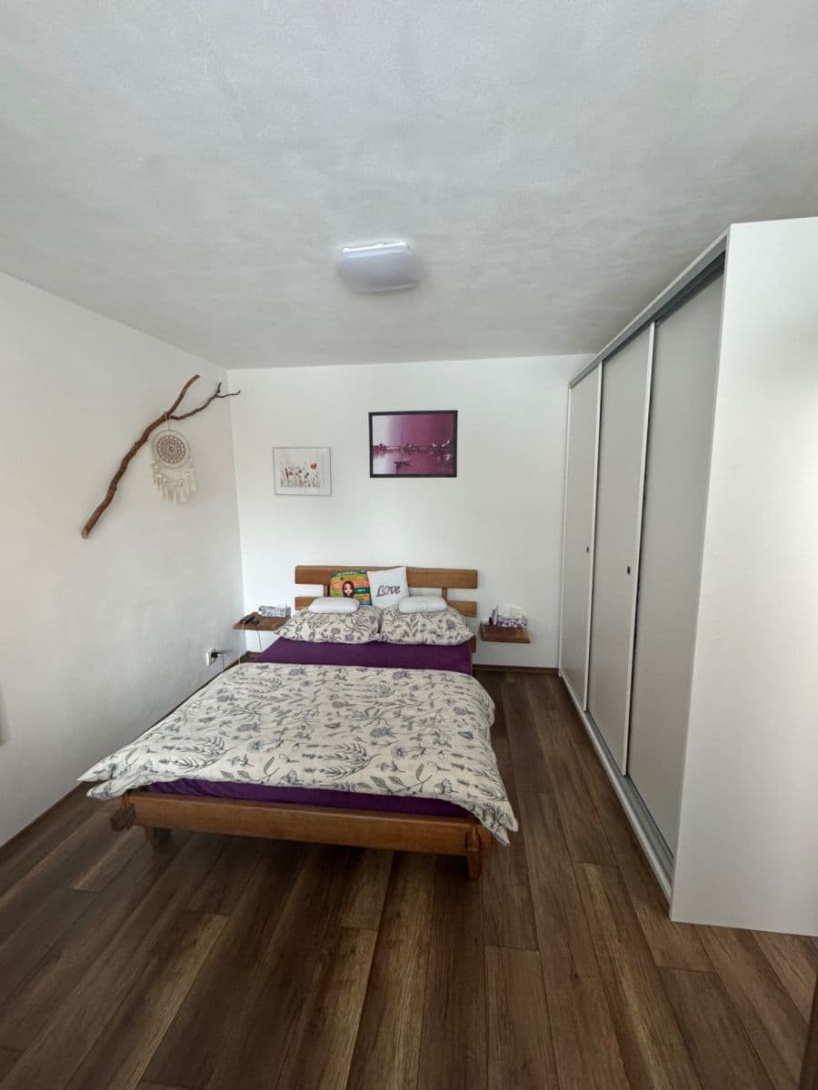 Prenájom bytu 3-izbový 74 m², Na Kopci, Jihlava, Kraj Vysočina Prenájom bytu 3-izbový 74 m², Na Kopci, Jihlava, Kraj Vysočina