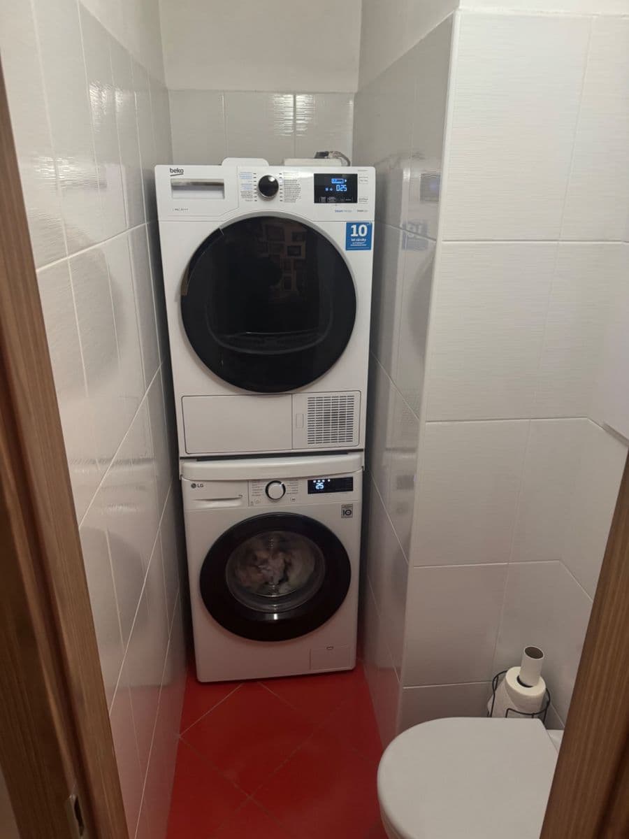 Prenájom bytu 3-izbový 74 m², Na Kopci, Jihlava, Kraj Vysočina Prenájom bytu 3-izbový 74 m², Na Kopci, Jihlava, Kraj Vysočina