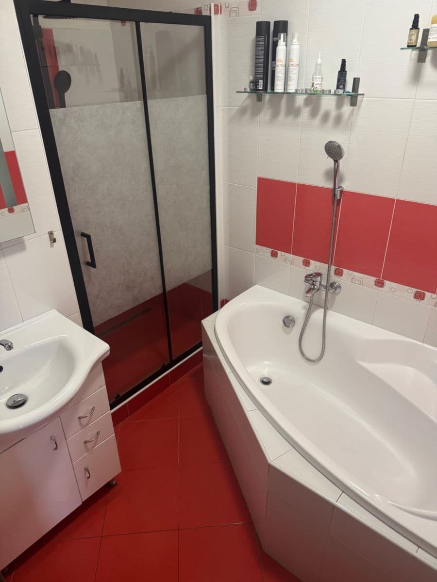 Prenájom bytu 3-izbový 74 m², Na Kopci, Jihlava, Kraj Vysočina Prenájom bytu 3-izbový 74 m², Na Kopci, Jihlava, Kraj Vysočina