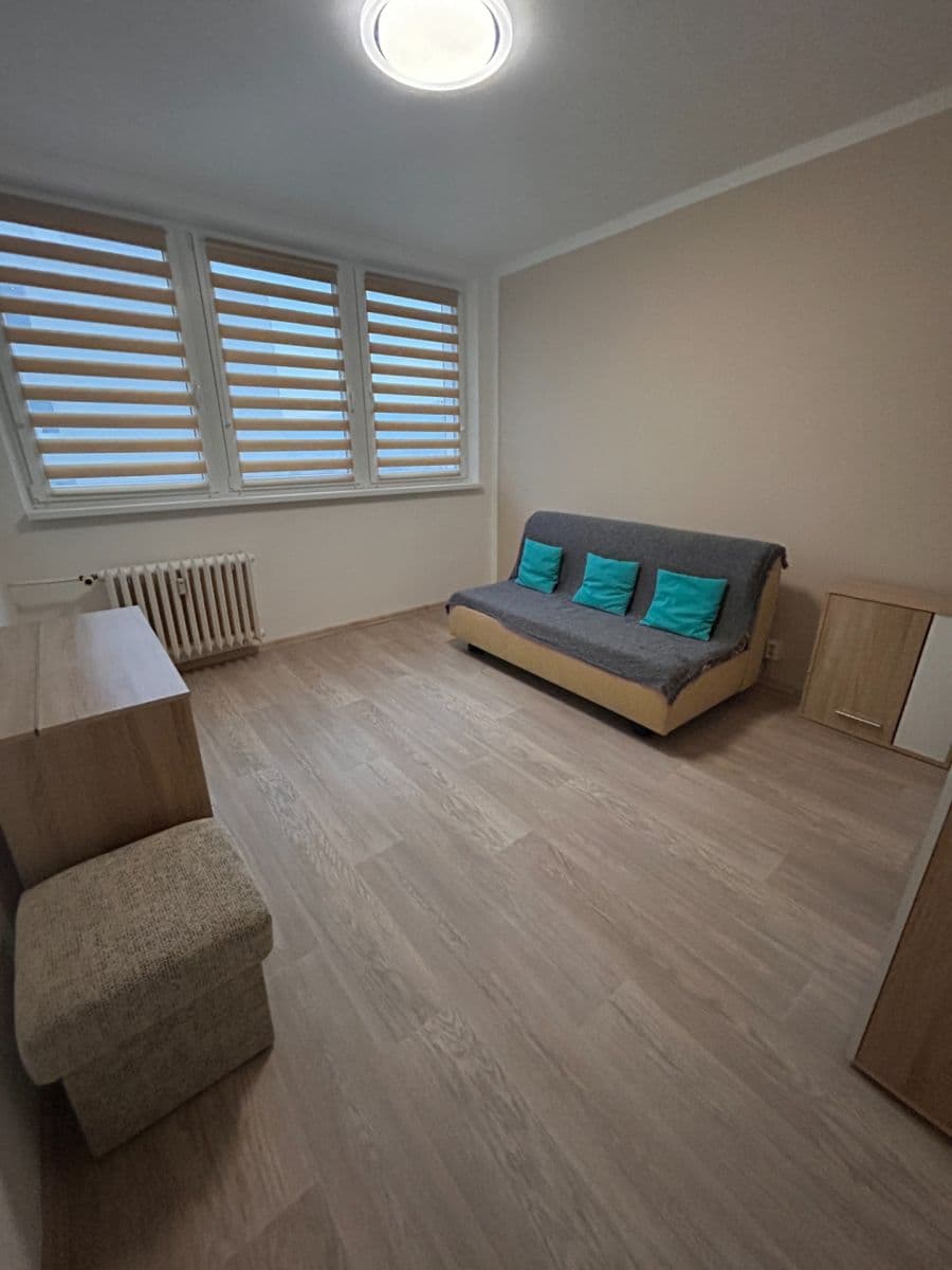 Prenájom bytu 2-izbový 58 m², Díly IV, Zlín, Zlínský kraj Prenájom bytu 2-izbový 58 m², Díly IV, Zlín, Zlínský kraj