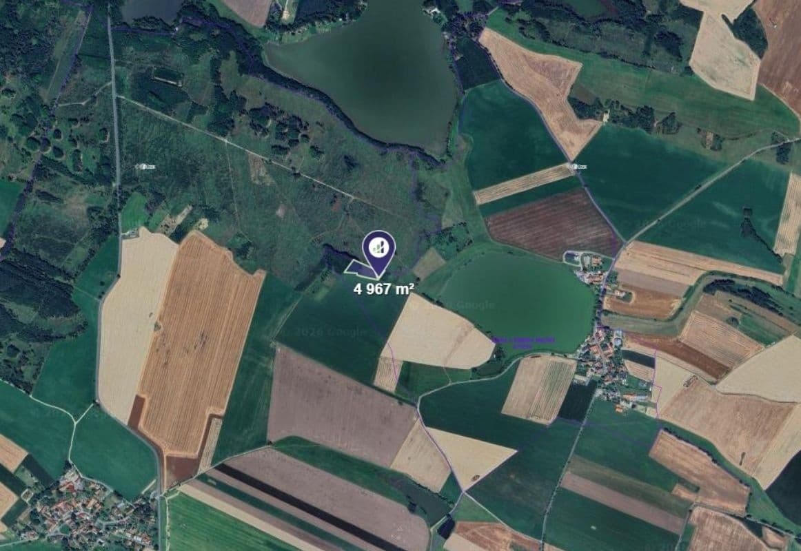 Predaj pozemku 4.967 m², Lavičky, Kraj Vysočina Predaj pozemku 4.967 m², Lavičky, Kraj Vysočina