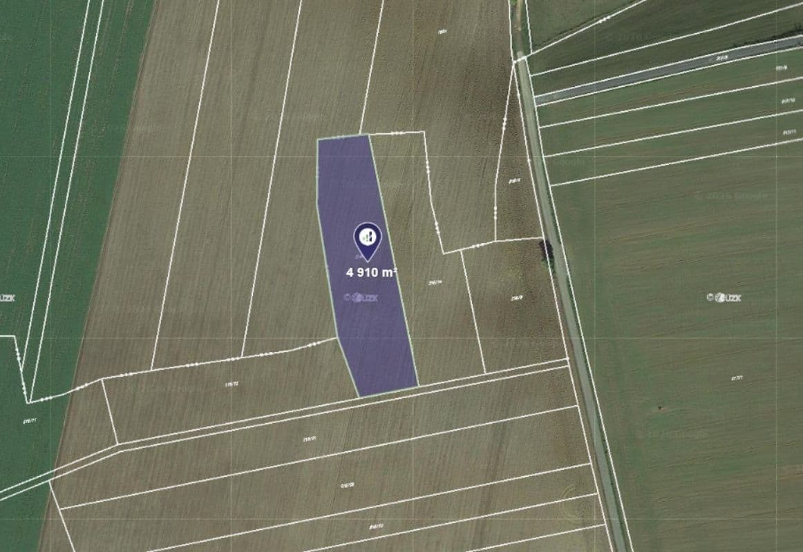 Predaj pozemku 2.455 m², Břežany, Středočeský kraj Predaj pozemku 2.455 m², Břežany, Středočeský kraj