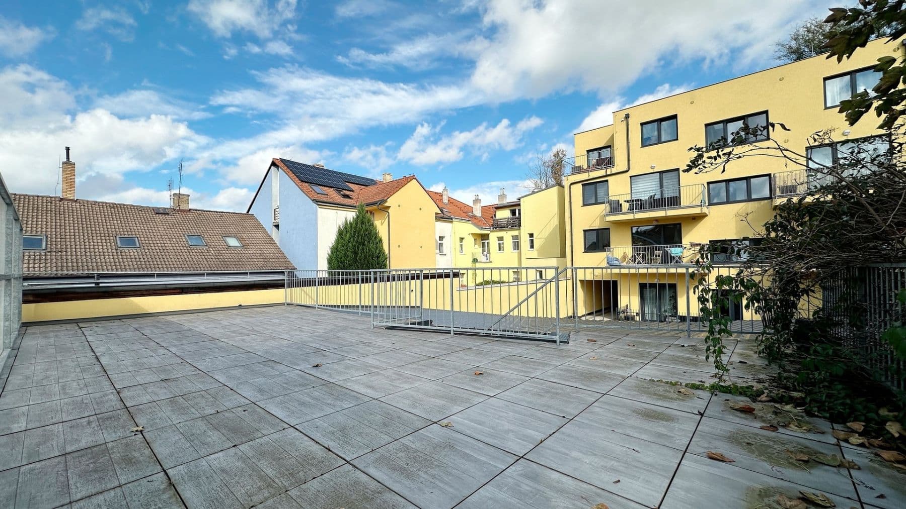 Prenájom bytu 2-izbový 39 m², Českobrodská, Praha, Praha Prenájom bytu 2-izbový 39 m², Českobrodská, Praha, Praha