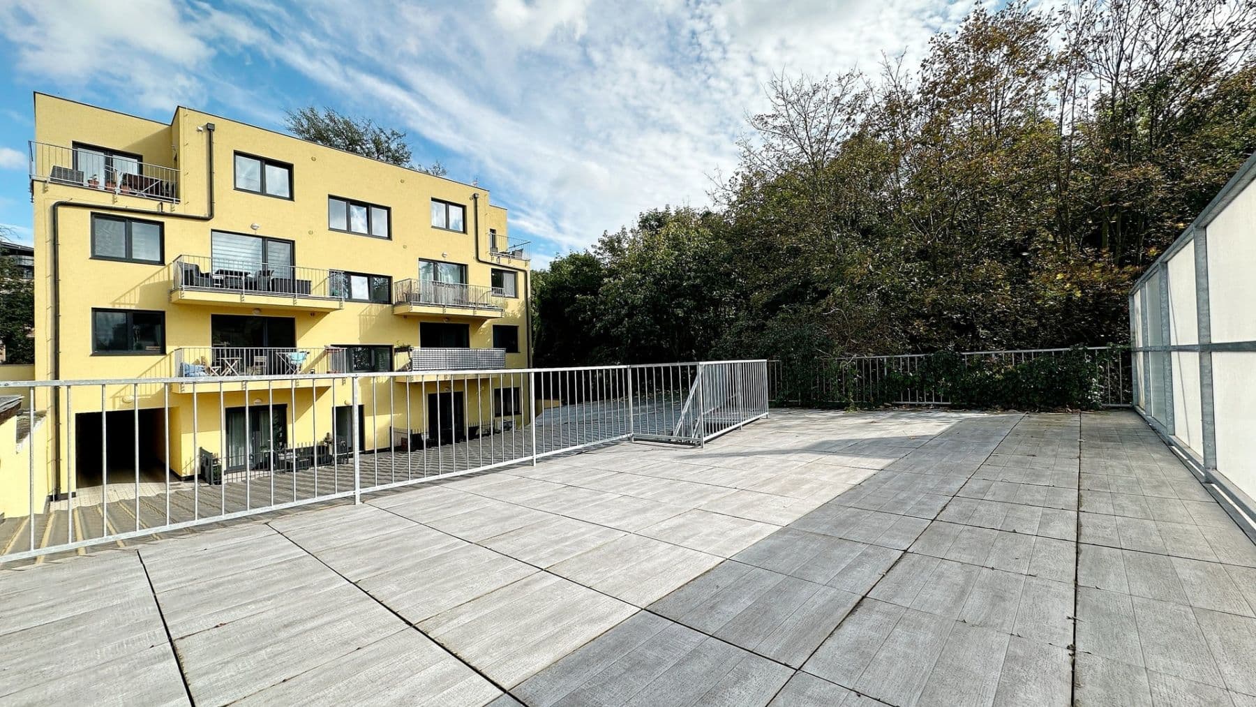 Prenájom bytu 2-izbový 39 m², Českobrodská, Praha, Praha Prenájom bytu 2-izbový 39 m², Českobrodská, Praha, Praha