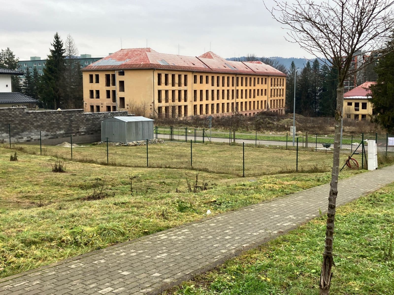 Predaj pozemku 652 m², Štvrť Kasárne, Brezno, Banskobystrický kraj Predaj pozemku 652 m², Štvrť Kasárne, Brezno, Banskobystrický kraj