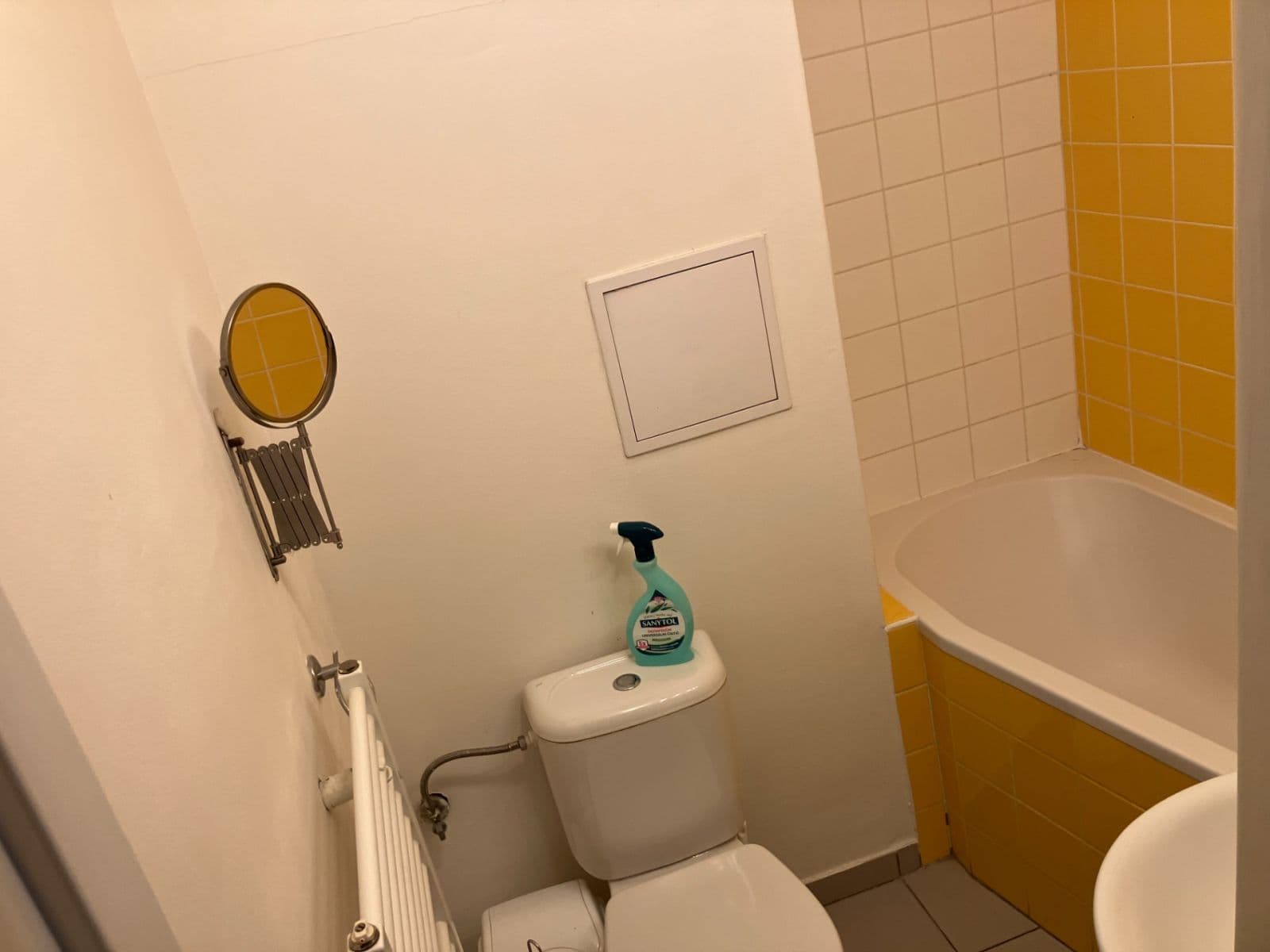 Prenájom bytu 1-izbový 30 m², Nekvasilova, Praha, Praha Prenájom bytu 1-izbový 30 m², Nekvasilova, Praha, Praha