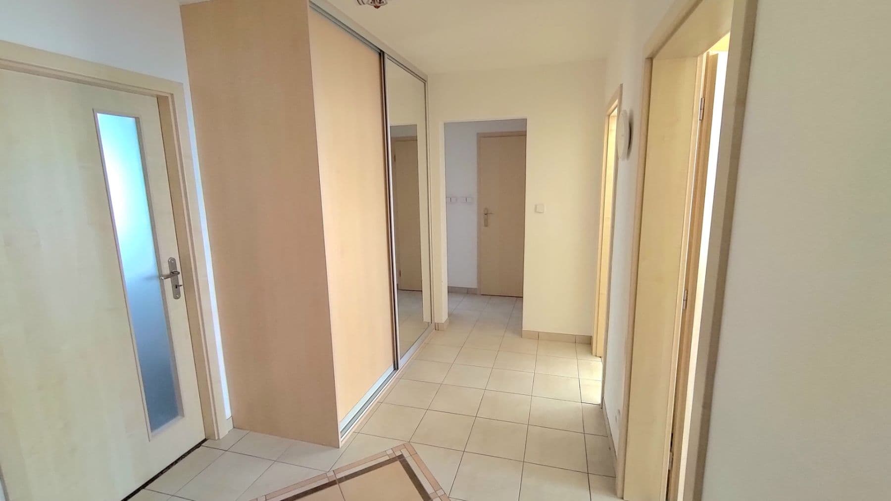 Predaj bytu 4-izbový 84 m², Elplova, Brno, Jihomoravský kraj Predaj bytu 4-izbový 84 m², Elplova, Brno, Jihomoravský kraj