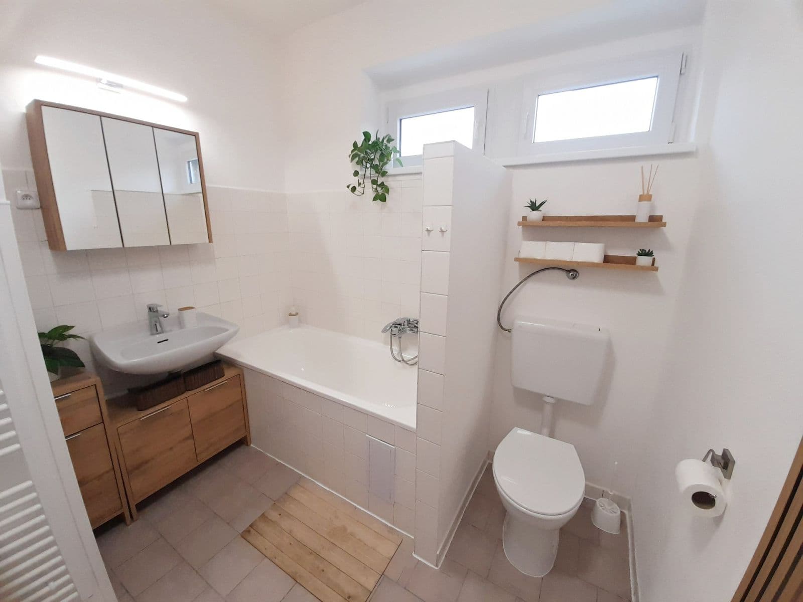 Prenájom bytu 3-izbový 65 m², Pešinova, Brno, Jihomoravský kraj Prenájom bytu 3-izbový 65 m², Pešinova, Brno, Jihomoravský kraj