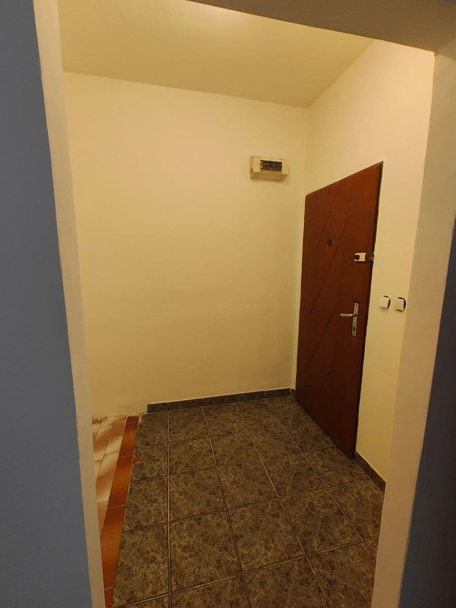 Predaj bytu 3-izbový 92 m², Na Nivách, Praha, Praha Predaj bytu 3-izbový 92 m², Na Nivách, Praha, Praha
