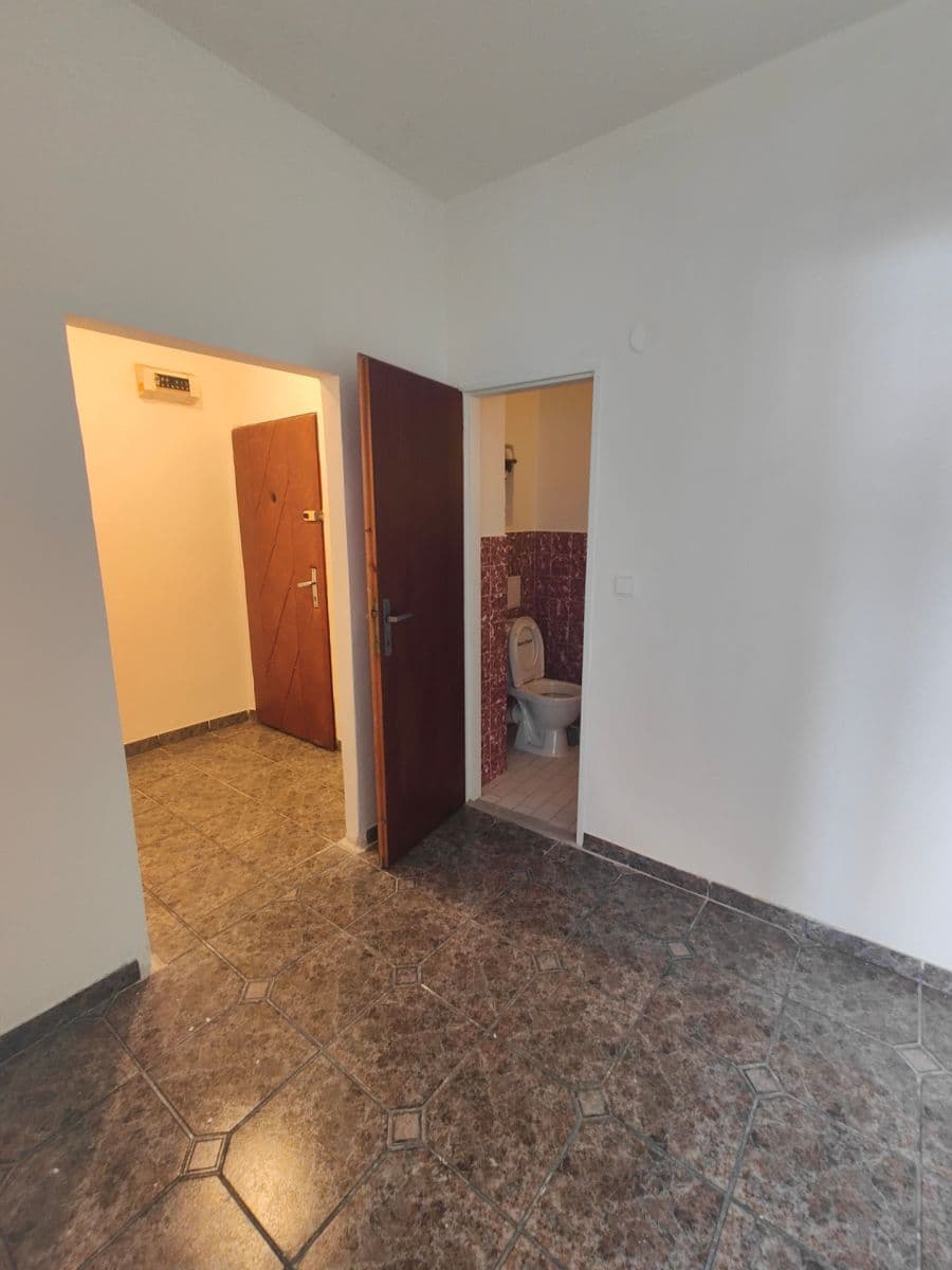Predaj bytu 3-izbový 92 m², Na Nivách, Praha, Praha Predaj bytu 3-izbový 92 m², Na Nivách, Praha, Praha