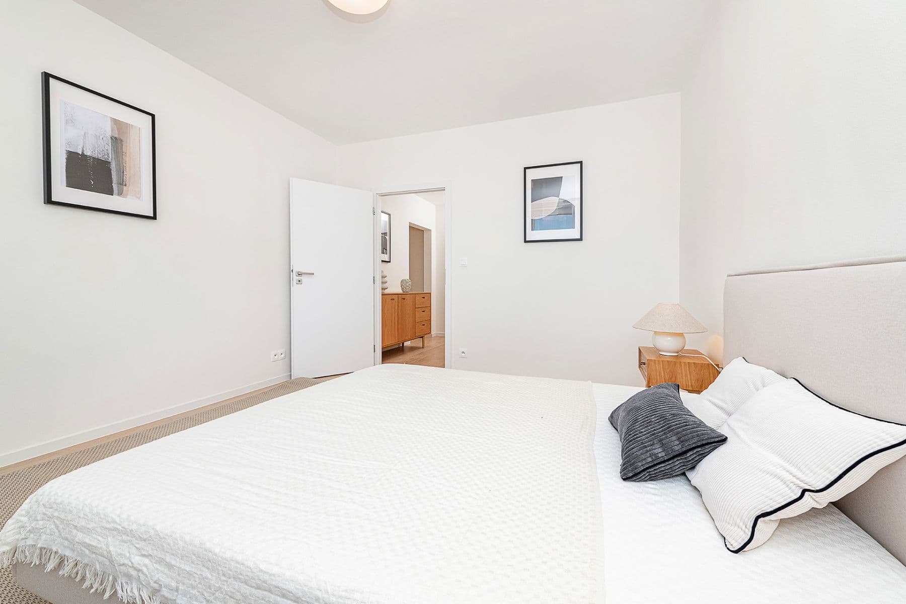 Predaj bytu 4-izbový 80 m², Hrusická, Praha, Praha Predaj bytu 4-izbový 80 m², Hrusická, Praha, Praha