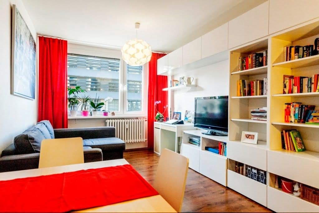 Prenájom bytu 2-izbový 42 m², Na Vrších, Praha, Praha Prenájom bytu 2-izbový 42 m², Na Vrších, Praha, Praha