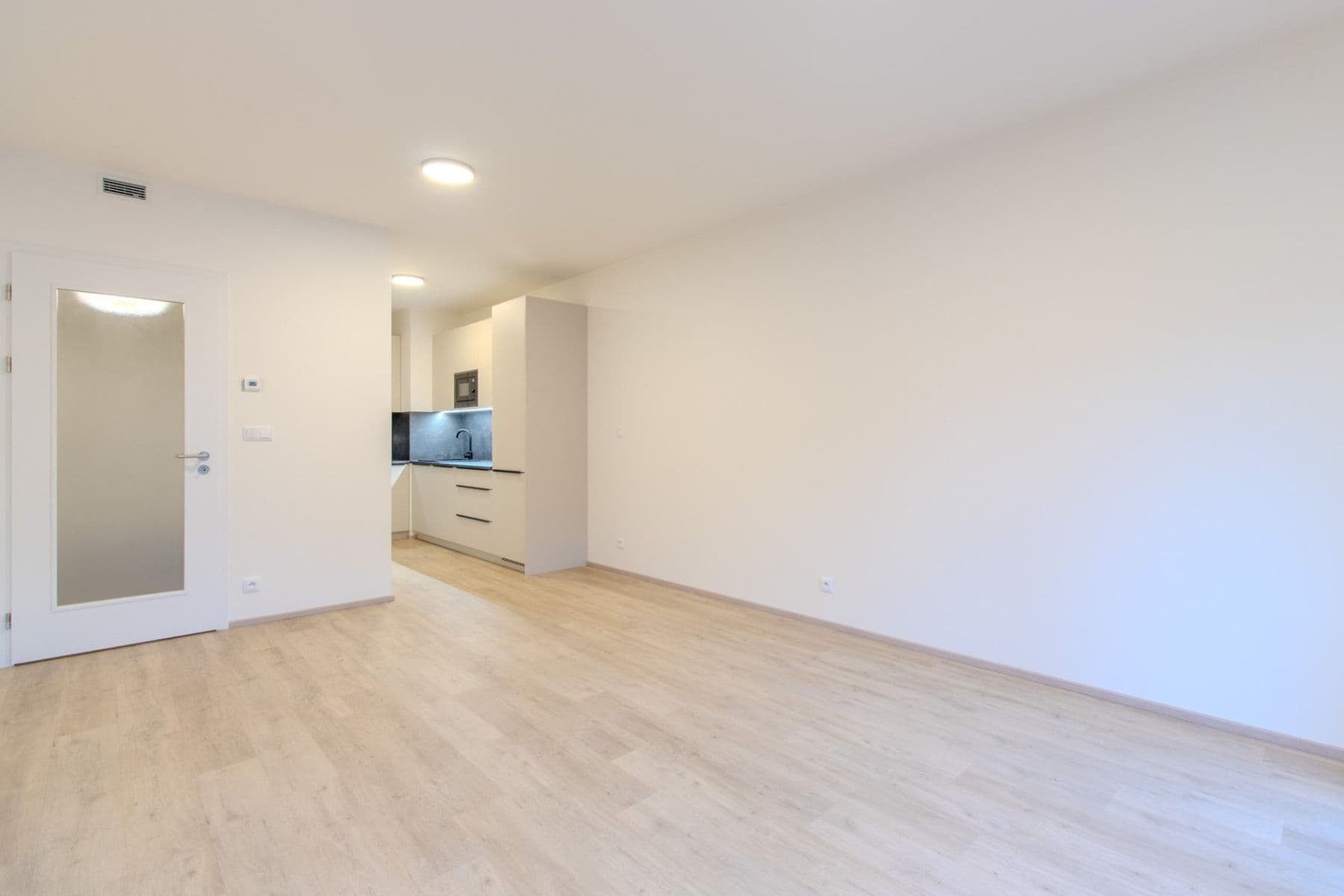 Prenájom bytu 2-izbový 56 m², Poděbradská, Praha, Praha Prenájom bytu 2-izbový 56 m², Poděbradská, Praha, Praha