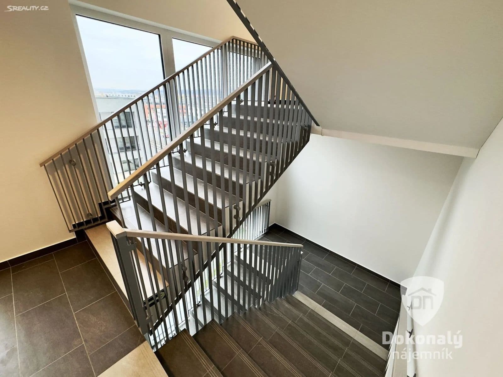 Prenájom bytu 2-izbový 56 m², Poděbradská, Praha, Praha Prenájom bytu 2-izbový 56 m², Poděbradská, Praha, Praha