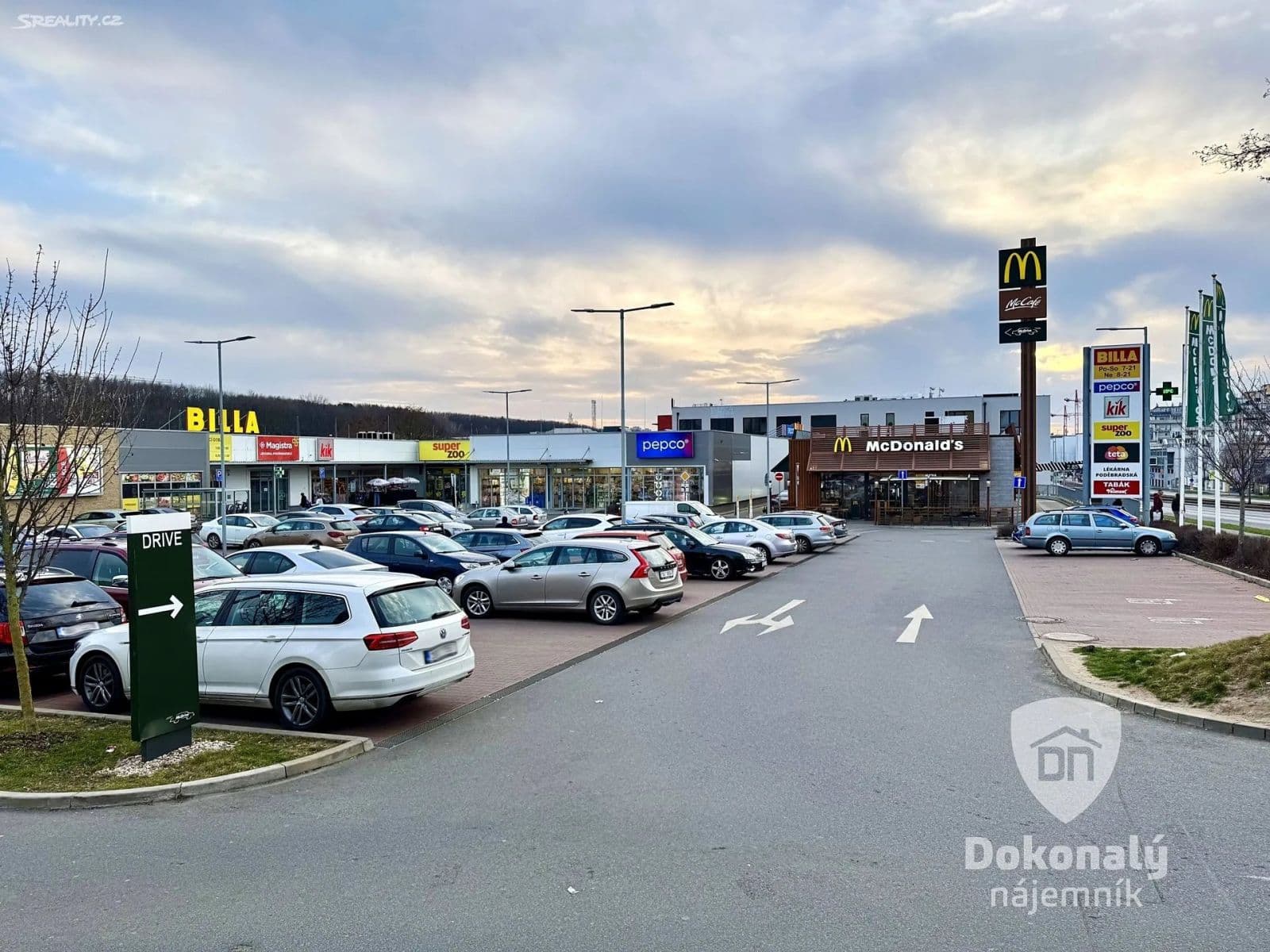 Prenájom bytu 2-izbový 56 m², Poděbradská, Praha, Praha Prenájom bytu 2-izbový 56 m², Poděbradská, Praha, Praha