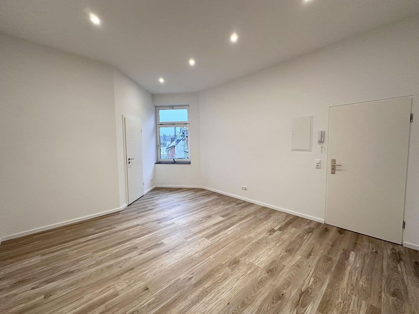 Predaj bytu 2-izbový 53 m², Aachen, Severné Porýnie - Westfálsko Predaj bytu 2-izbový 53 m², Aachen, Severné Porýnie - Westfálsko