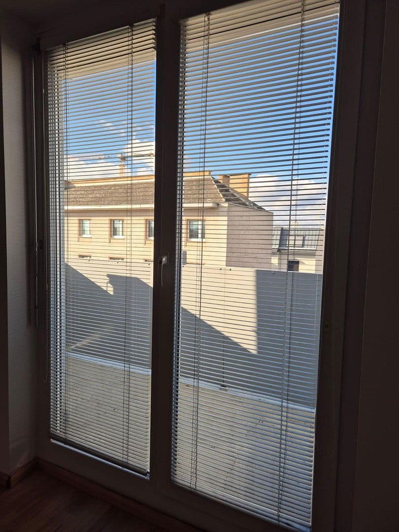 Prenájom bytu 3-izbový 70 m², Schwechat, Dolné Rakúsko Prenájom bytu 3-izbový 70 m², Schwechat, Dolné Rakúsko